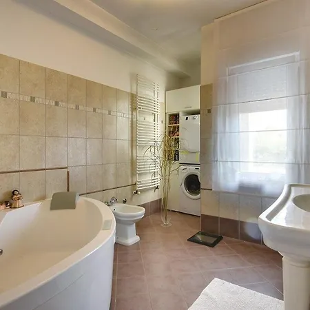 Apartamento Delia *