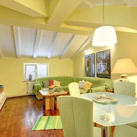 דירה Apartments Delia מדולין